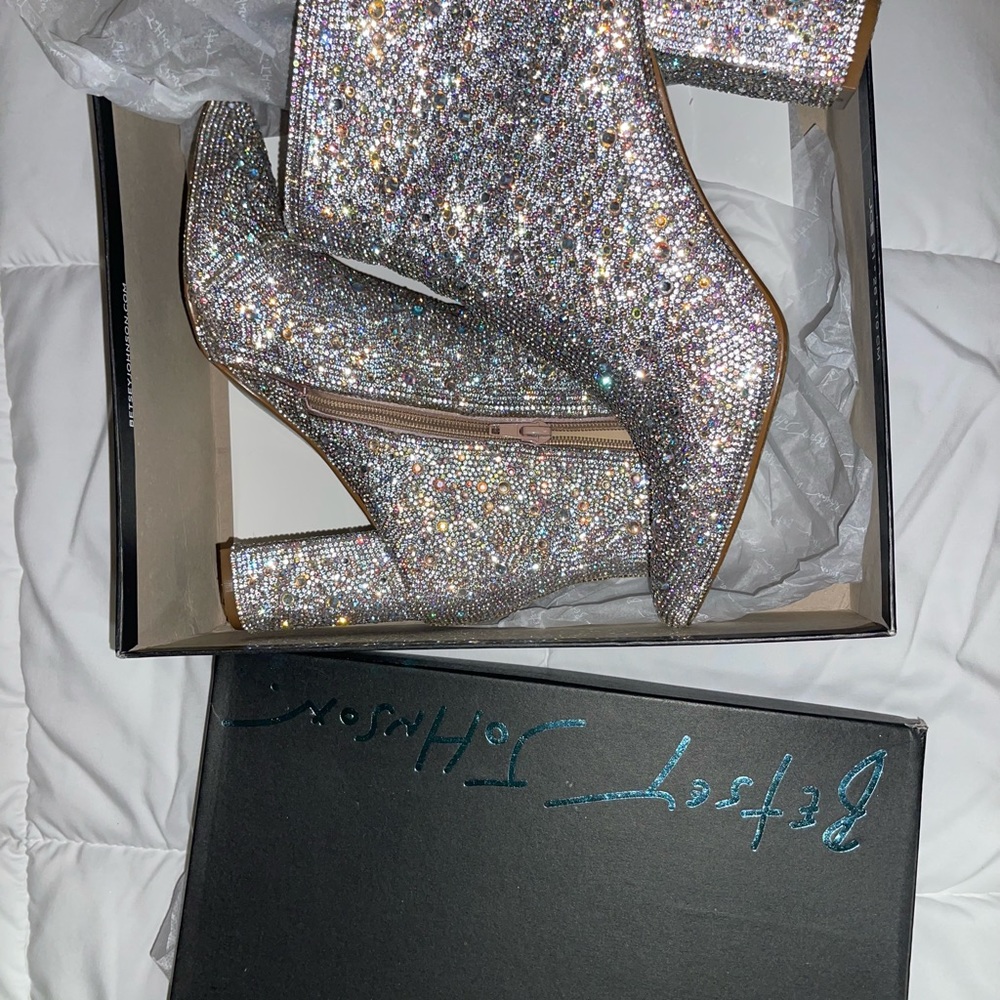 Betsy Johnson Diamond Booties - Picture 2 of 4